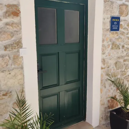 Dalmatian Stone House Angela Villa Drniš